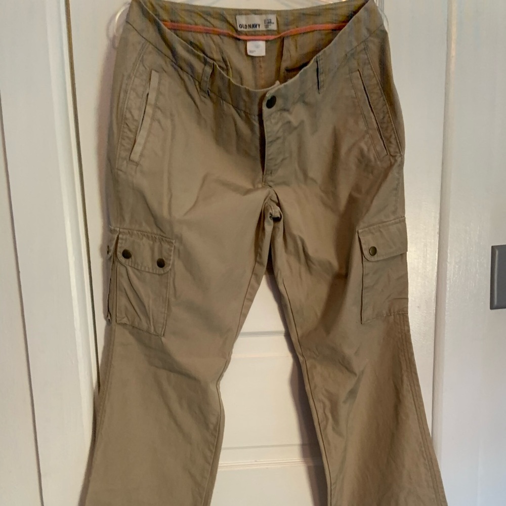 Women’s size 12 tan cargo pants